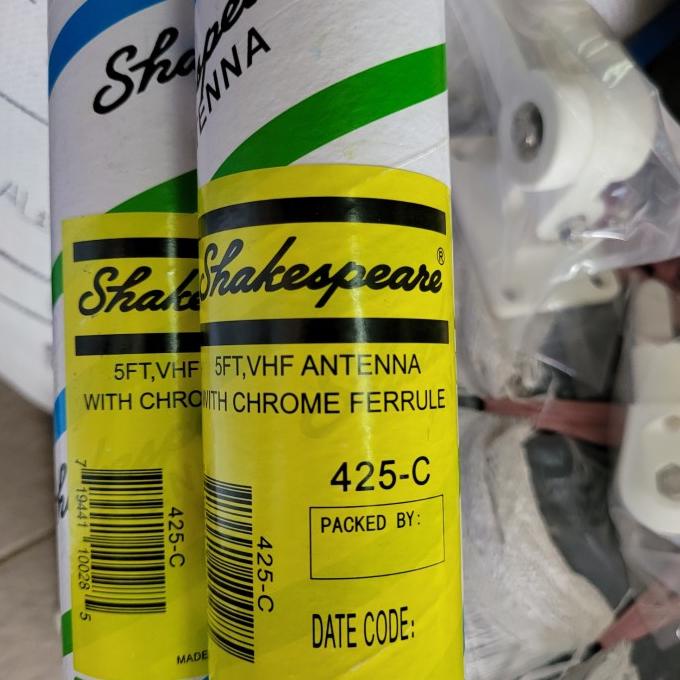 Antenna VHF Marine Shakespeare 425 / Antena Radio Kapal