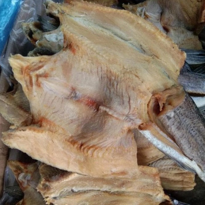 

Ikan Asin Gabus Besar Super-1Kg -Khr