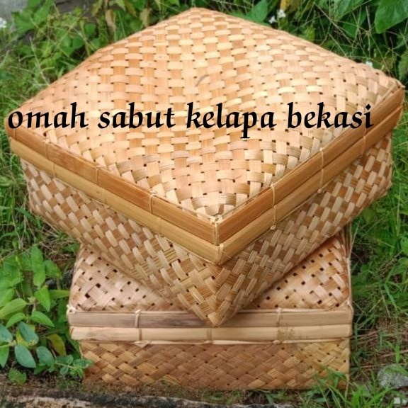 Besek Sokase Bambu Hampers Hadiah Anyaman Bambu