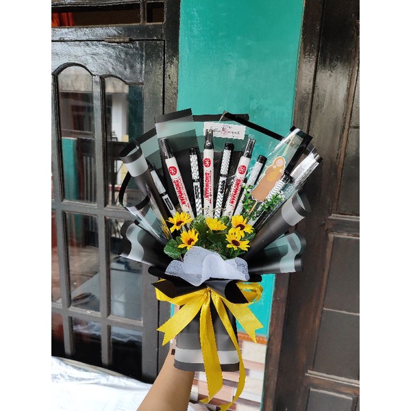 Letta - buket alat tulis pulpen &amp; spidol | bucket hari guru | flowers bouquet