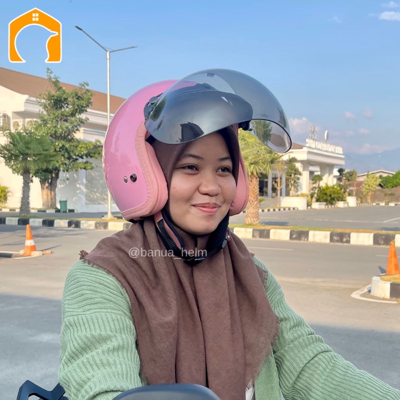 HELM BOGO WANITA AIZO ROSA SNI