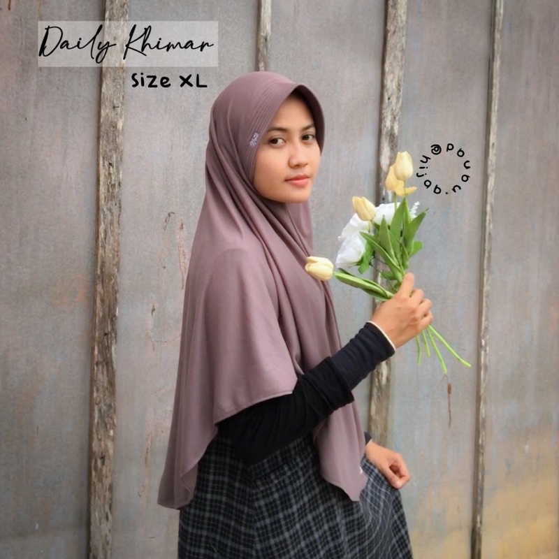 Daily Khimar Size XL by @hijab.nanad Hijab Pet Kaos Harian