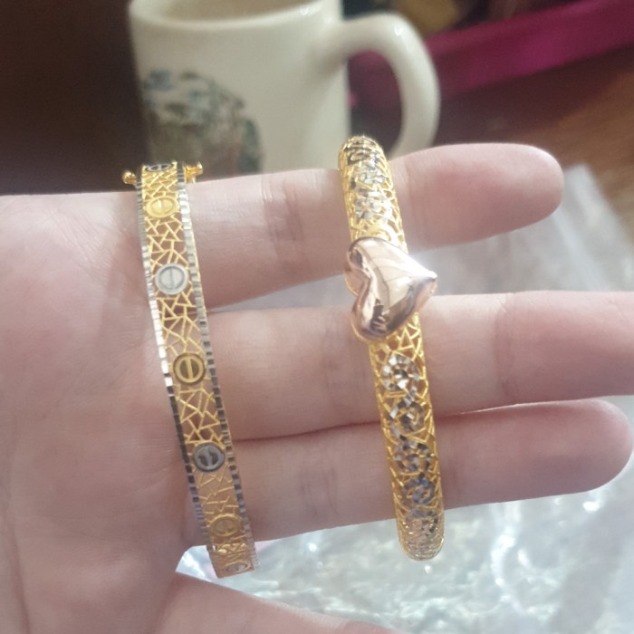 ✨Sale Bangle Bunga Kembang Kuning Kendari Gelang Oval Ubs Emas Asli 700 70 Terbaru