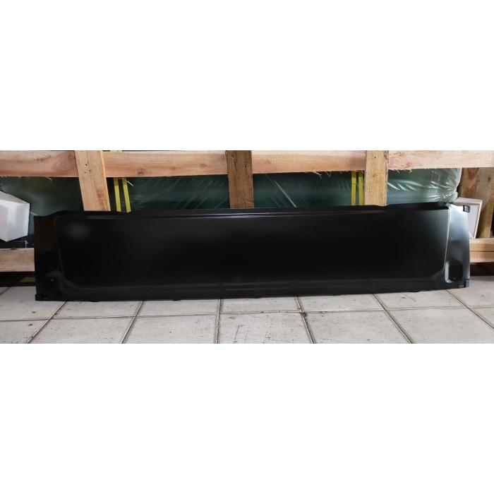 kedok depan / face panel Mitsubishi Canter ps.136