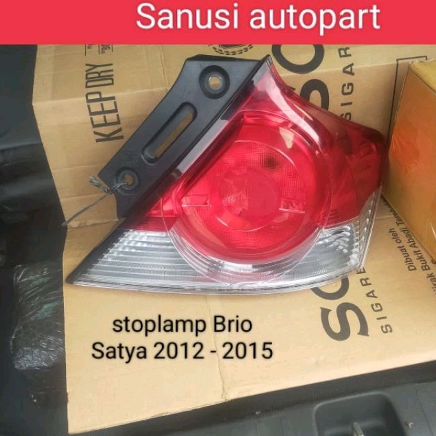 LAMPU STOPLAMP BRIO SATYA ORIGINAL 2012 - 2015 LAMPU BELAKANG BRIO SATYA