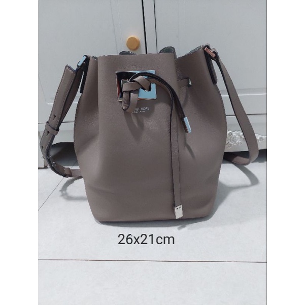 tas serut mk collection