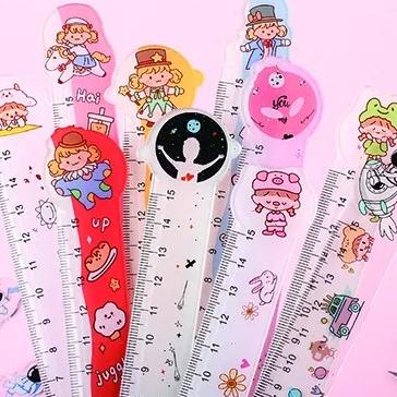 

Penggaris sekolah kantor motif lucu 15 cm bahan plastik souvenir