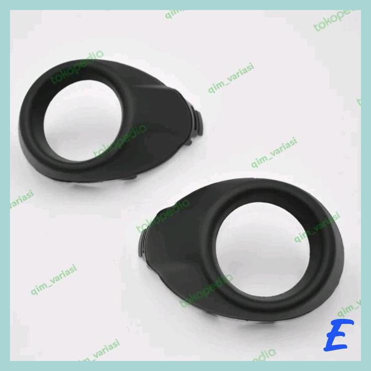 | QMV | COVER FOGLAMP FOG LAMP FORD FOCUS