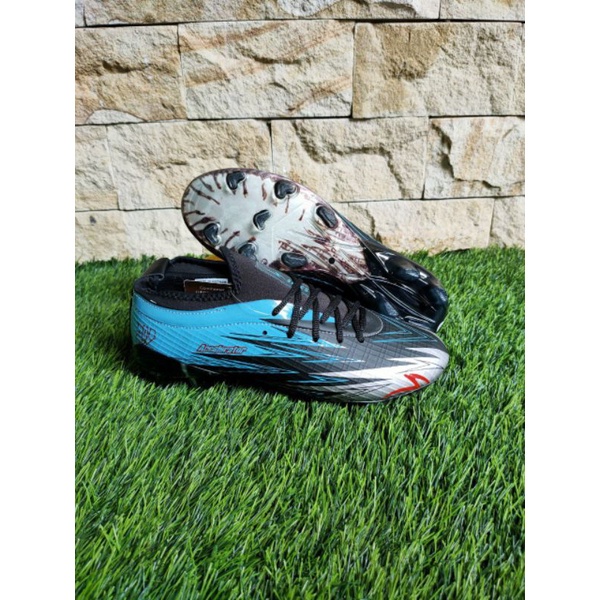 [SPORTY COLLECTION] TERBARU//SEPATU BOLA SPECS ACCELERATOR LIGHTSPEED GRADE ORI/Sepatu bola Specs