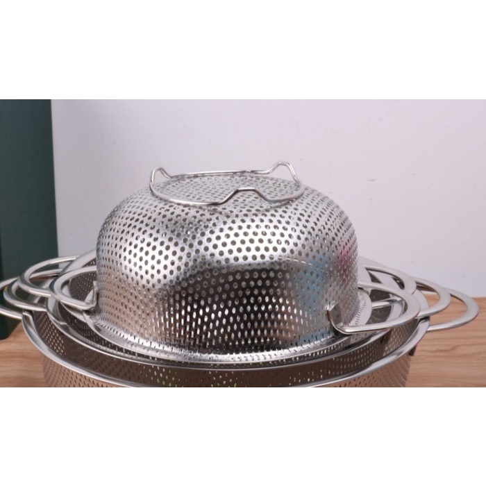 

Baskom Keranjang Stainless Lubang Cuci Buah Sayur Subron 25,5 Cm