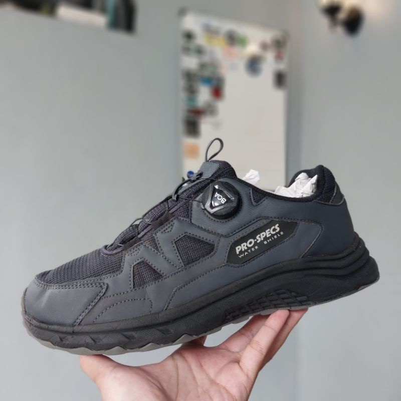 Sepatu Outdoor boa prospecs 41