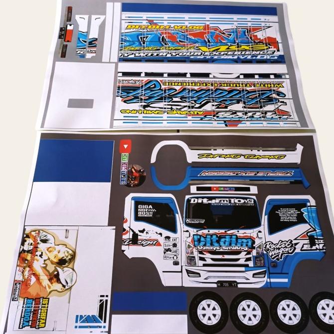 stiker papercraft truk oleng ditdim biru size besar