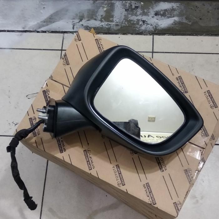 SPION MAZDA 2 SKYACTIV 2015 MERAH ORIGINAL