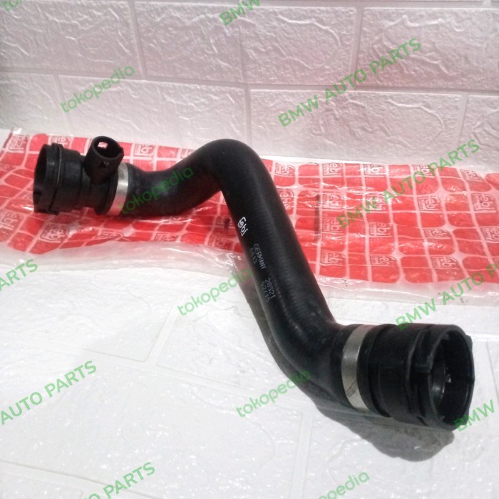 Selang Radiator Bawah Bmw E46 M54,323I,325I Terlariss 