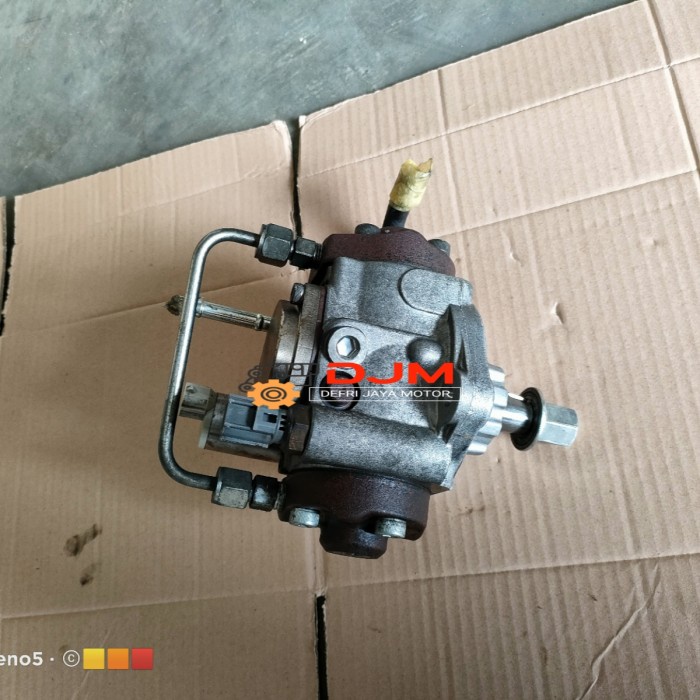 {Second} injection pump supply pump 2kd Innova Fortuner Hilux hiace original Diskon