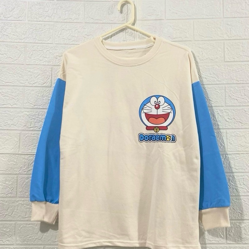 [AMAZED PEOPLE] Sweater Crewneck Oversized Doraemon