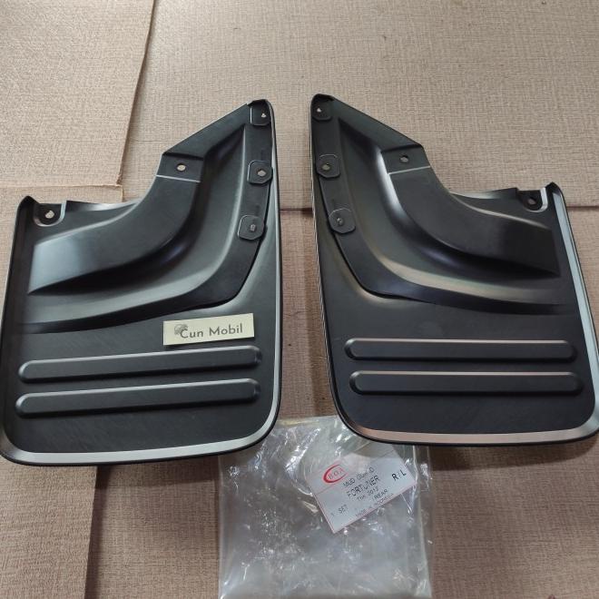 Mud Guard Karpet Lumpur Fortuner Vnt 2012-2015 Sebelum Type Vrz