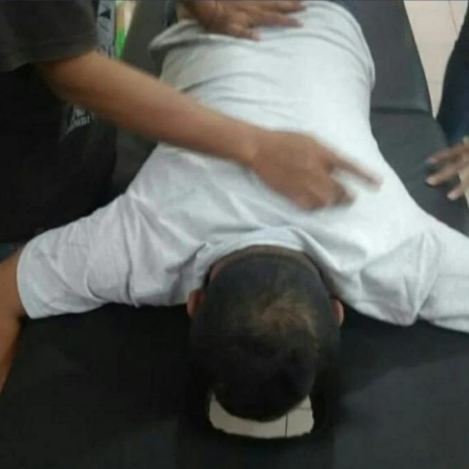 Bed facial /bed massage koper lipat Rata / Bolong / bed koper portabel