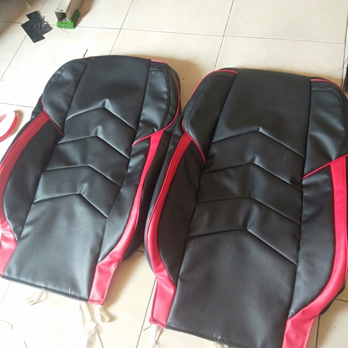 sarung/cover jok/Suzuki xl7/expander /captiva /touring Wuling almaz dl