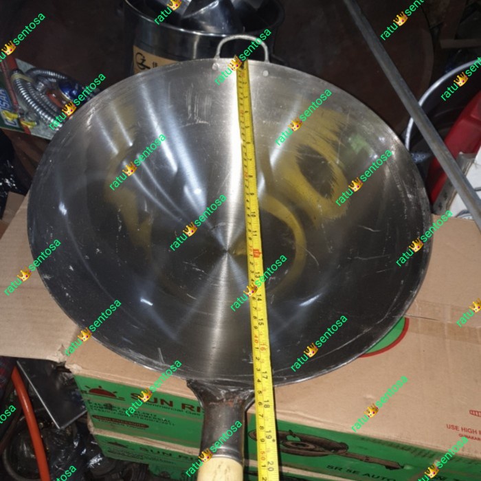 ,,,,,,,] kuali plat besi tebal gagang UK 45 cm