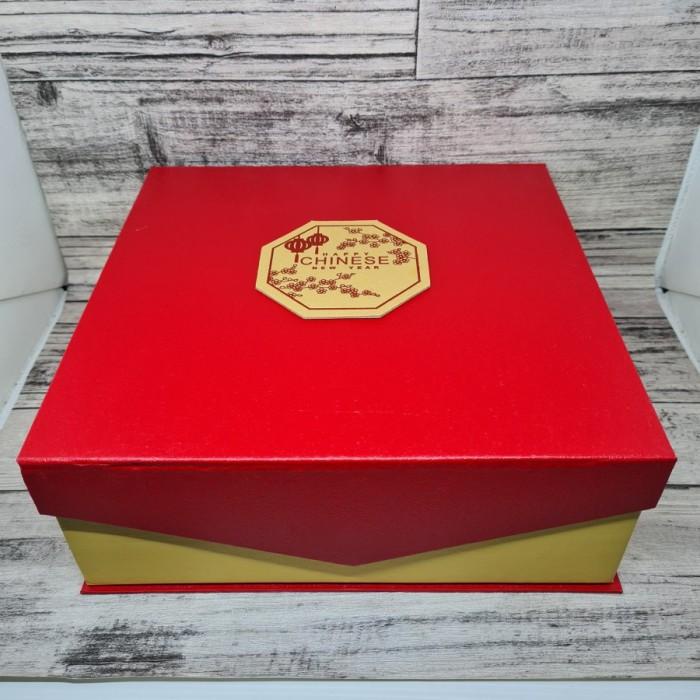 

Box Kotak Kue Md 22X22X8Cm + Gambar / Hamper Natal Imlek Idul Fitri 032