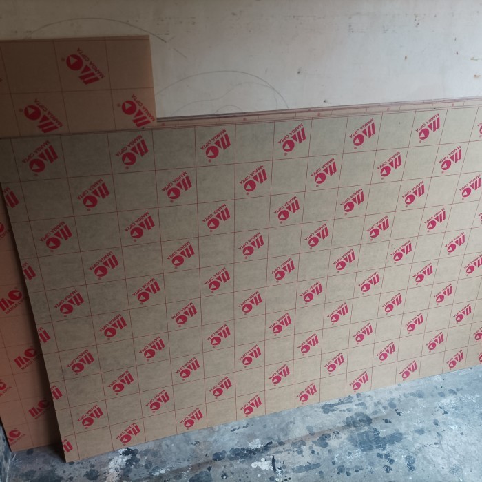 ✨Baru Akrilik Hitam 2Mm 122X244 Cm Terbaru