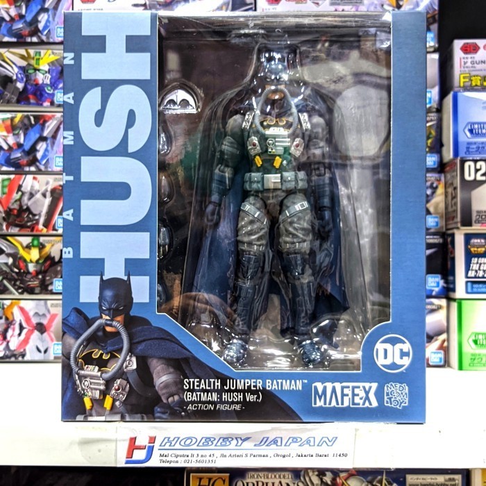 [Ori] Mafex 166 Batman Stealth Jumper  Batman: Hush  Diskon