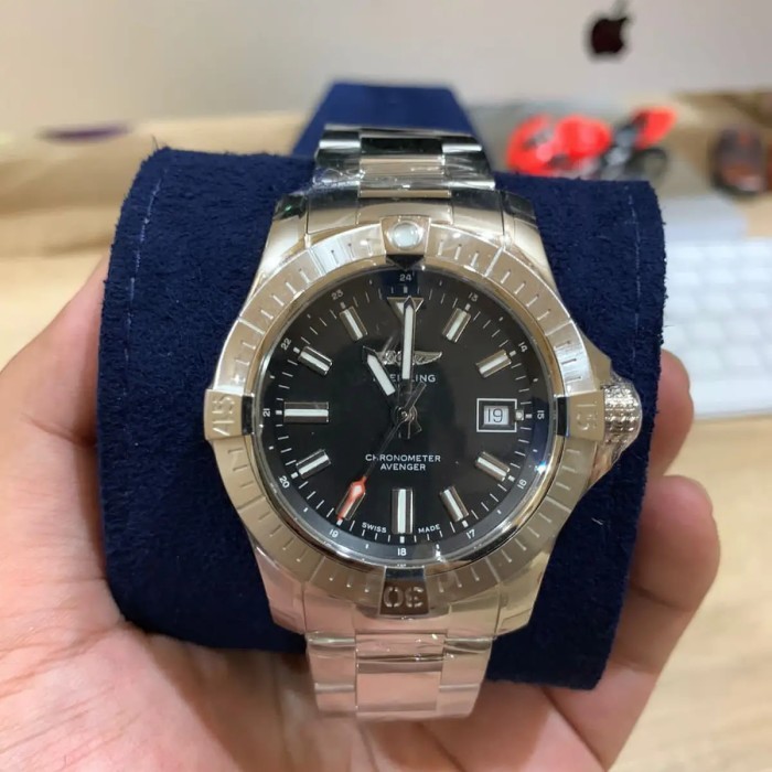✅Original Breitling Avanger Black Dial Original Berkualitas