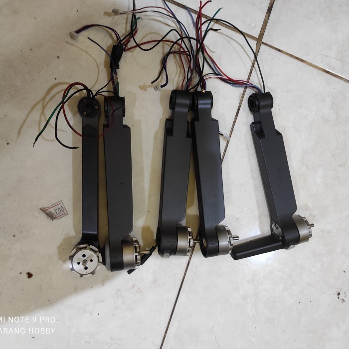 READY lengan sjrc f11 pro 4k bekas original