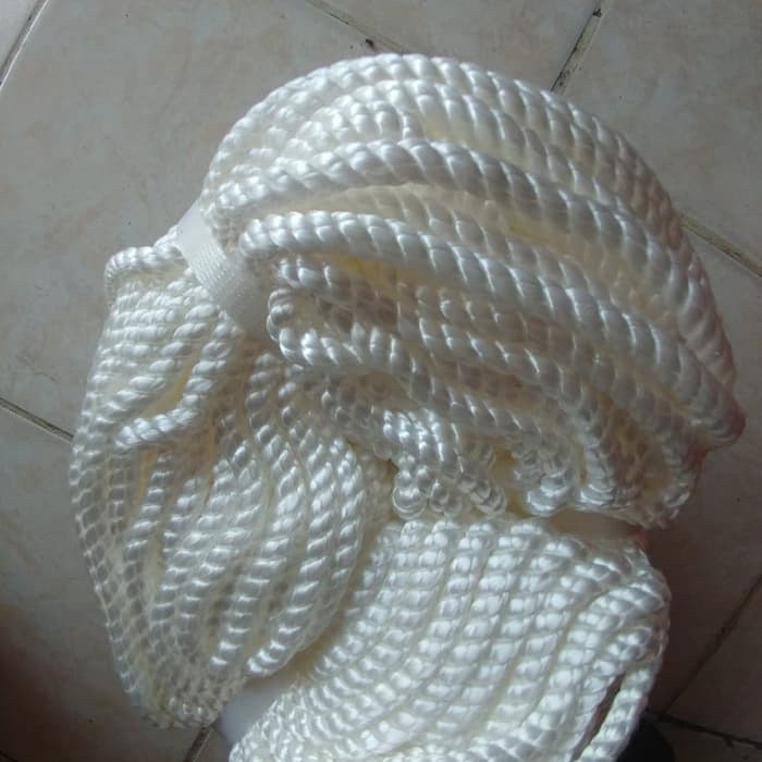 

[Baru] Tali Tampar Tambang Nylon Rope 6Mm Roll -220M Diskon