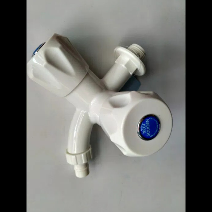 Kran Air Cabang Pvc Plastik Soligen/Kran Air Mandi Double Plastik Best