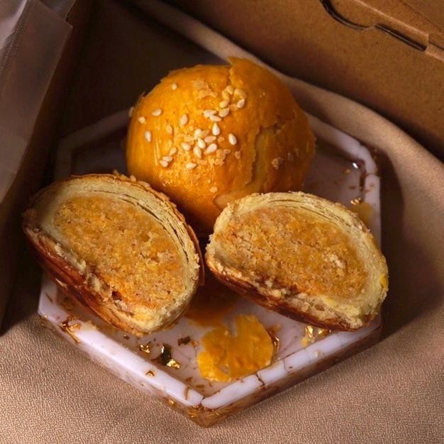 

TRY PiaKu - Pia Keju | Hampers Natal Imlek Lebaran | Christmas Hampers | Oleh-oleh TERLARIS