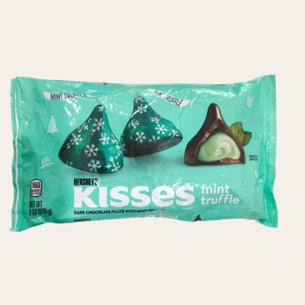 

HERSHEYS KISSES Mint Truffle Candy