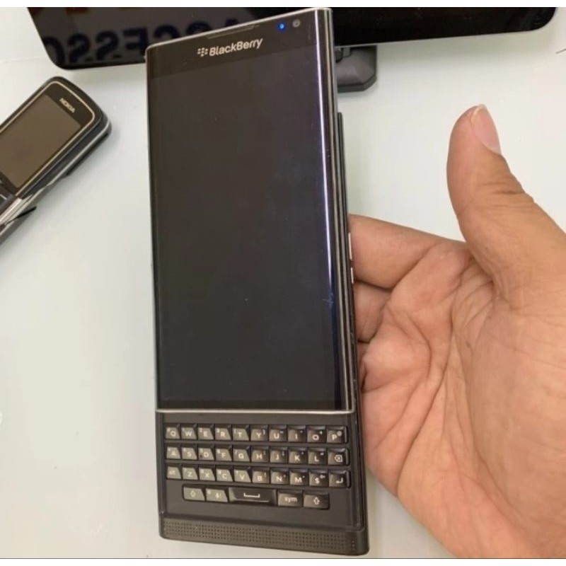 BlackBerry Priv (minus) TERMURAH