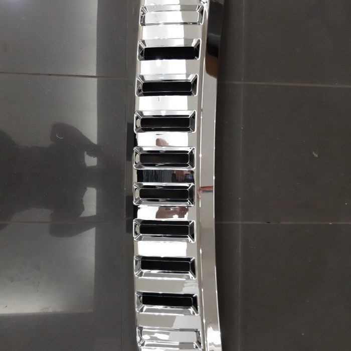 Grill mobil toyota Rush 2015-2017