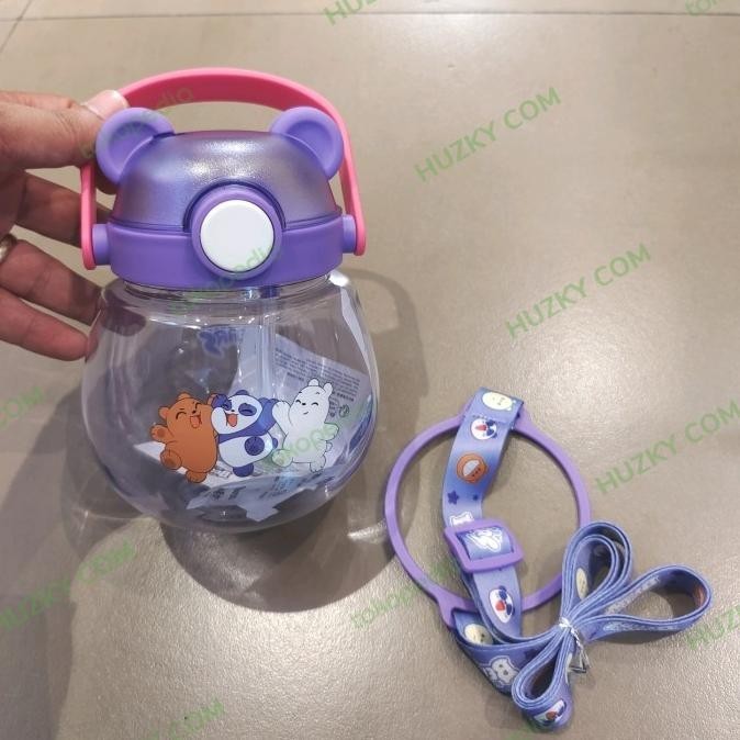 MINISO Botol Minum Sedotan Anak + Tali Panjang WE BABY BEARS 800ml