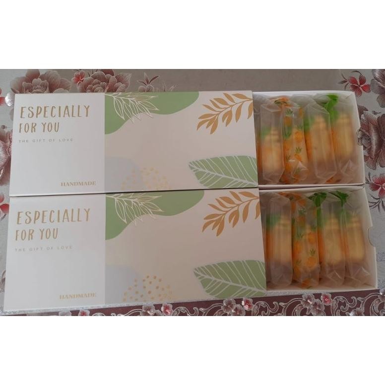 

Terlaris Hampers Imlek Nastar Taiwan Premium Full Wisman Jumbo Isi 9 Pcs Murah