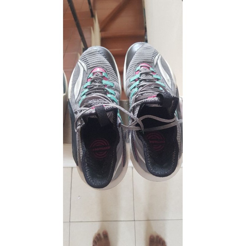 sepatu linning, barang baru, harga bekas size 45