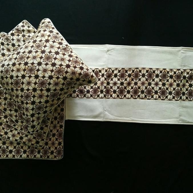 Sarung Bantal Kursi Set Batik Klasik