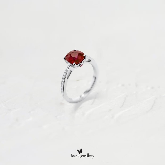 CINCIN RUBY RED GARNET - DEA - IVANA JEWELLERY