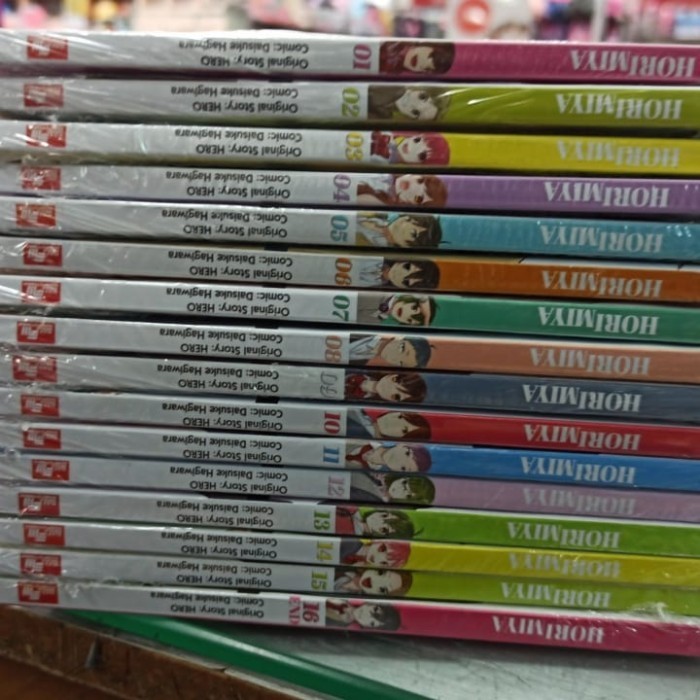 

Komik Set Horimiya 01 02 03 04 05 06 07 08 09 10 11 12 13 14 15 16 End