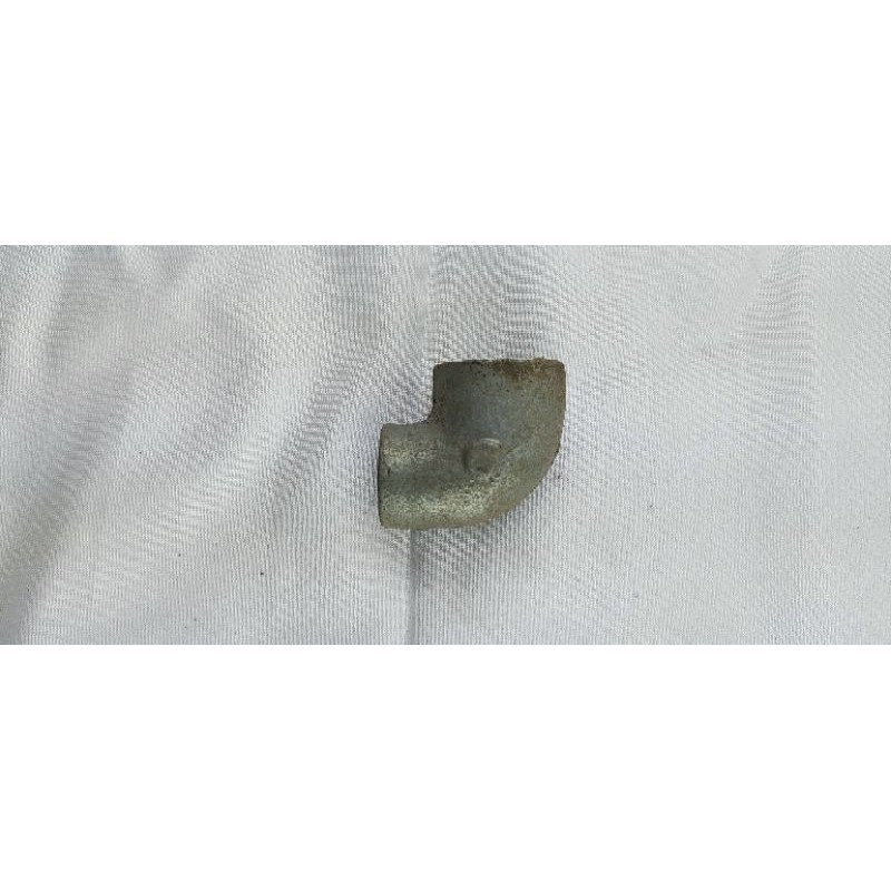 knee pipa besi air ukuran 3/4 x 1/2
