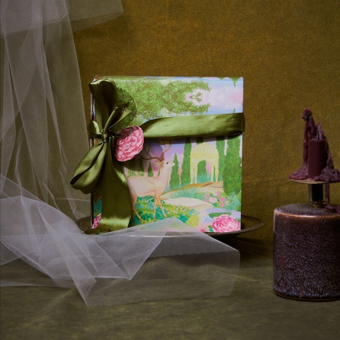 

Ready Christmas & New Year Hampers - Serene 4