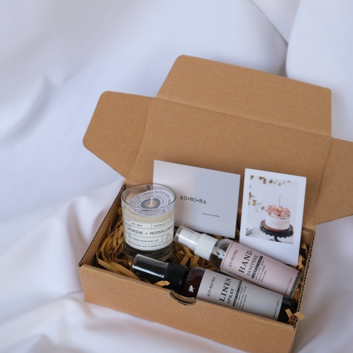 

Ready Aurora Scent Hampers Last minute! Ready Christmas New Year