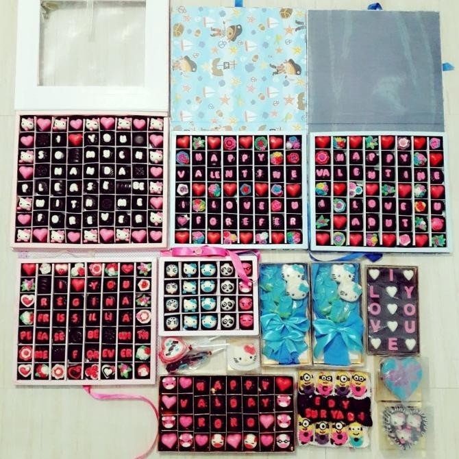 coklat valentine sekat 56 hardbox karakter LM