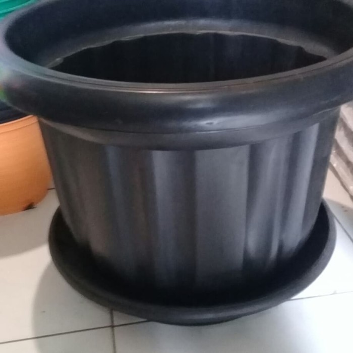 POT UKURAN 50+TATAKAN //POT TANAMAN UKURAN 50 CM