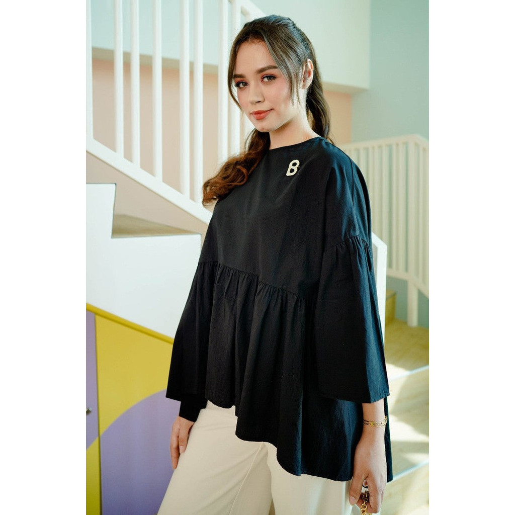 Benang Jarum - Naura Blouse - Black