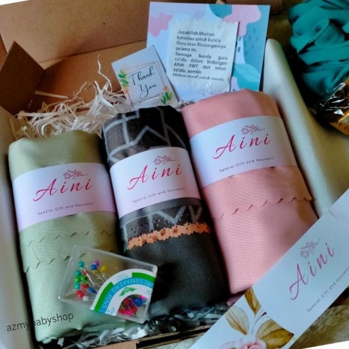 

Hampers Gift Box Kado Hadiah Jilbab Polos Jumbo Dan Motif Lasercut