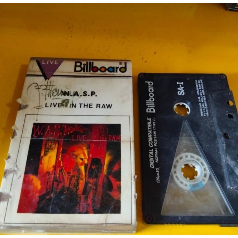 KASET PITA 414 - WASP- LIVE...IN THE RAW