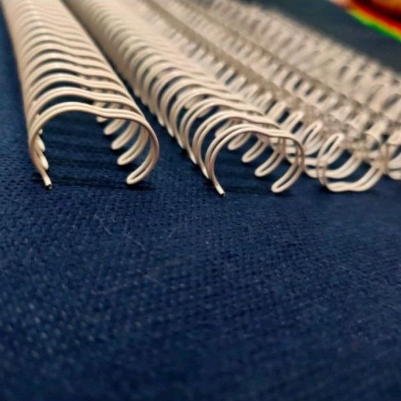 

Ring Jilid Kawat 1" Nomor 16 Spiral 1 Inch F4 26 Loops 2:1 25,4mm O Binding Wire